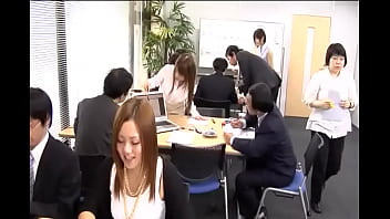 Public ENF Japanese Businesswomen Part 2
